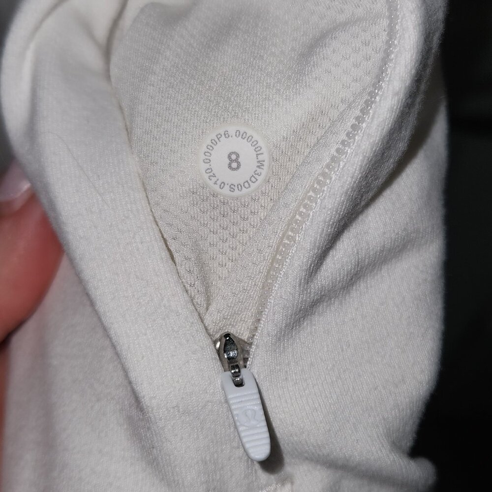 Lululemon Runderful Long Sleeve - Picture 5 of 7